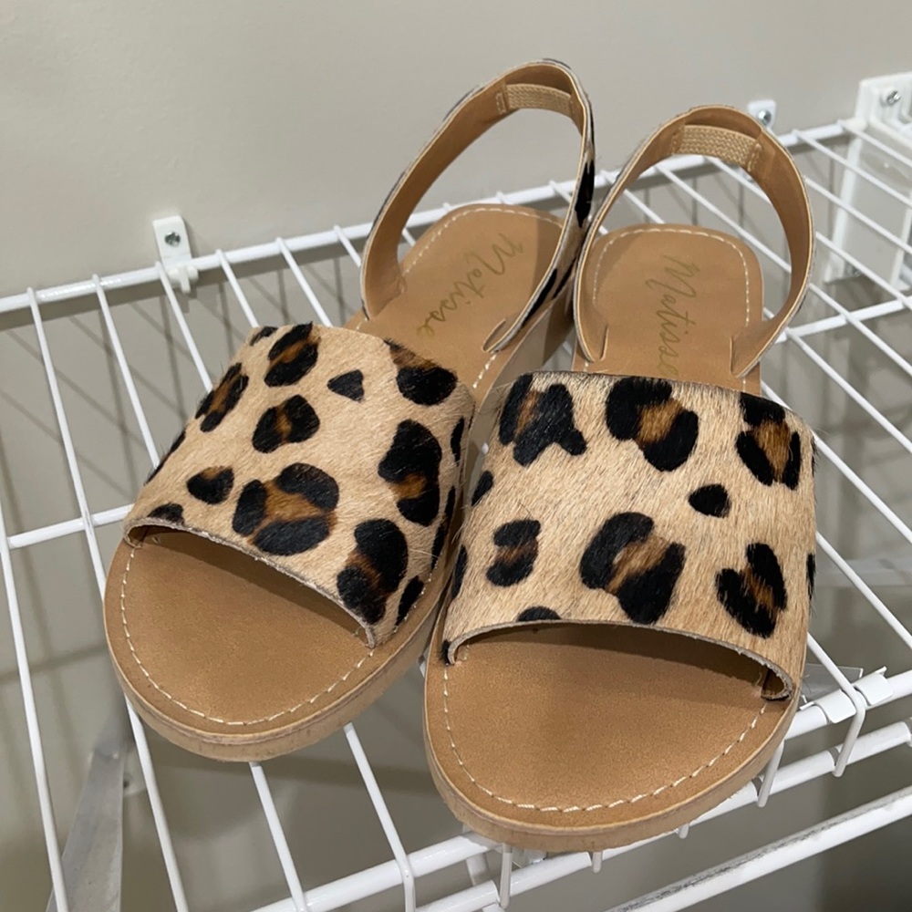 Leopard sandals size 8